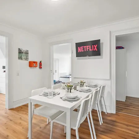 Teams Apartmenthaus Outletcity Metzingen Wifi,smart Tv,parking
