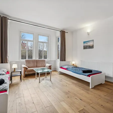 Teams Apartmenthaus Outletcity Metzingen Wifi,smart Tv,parking *